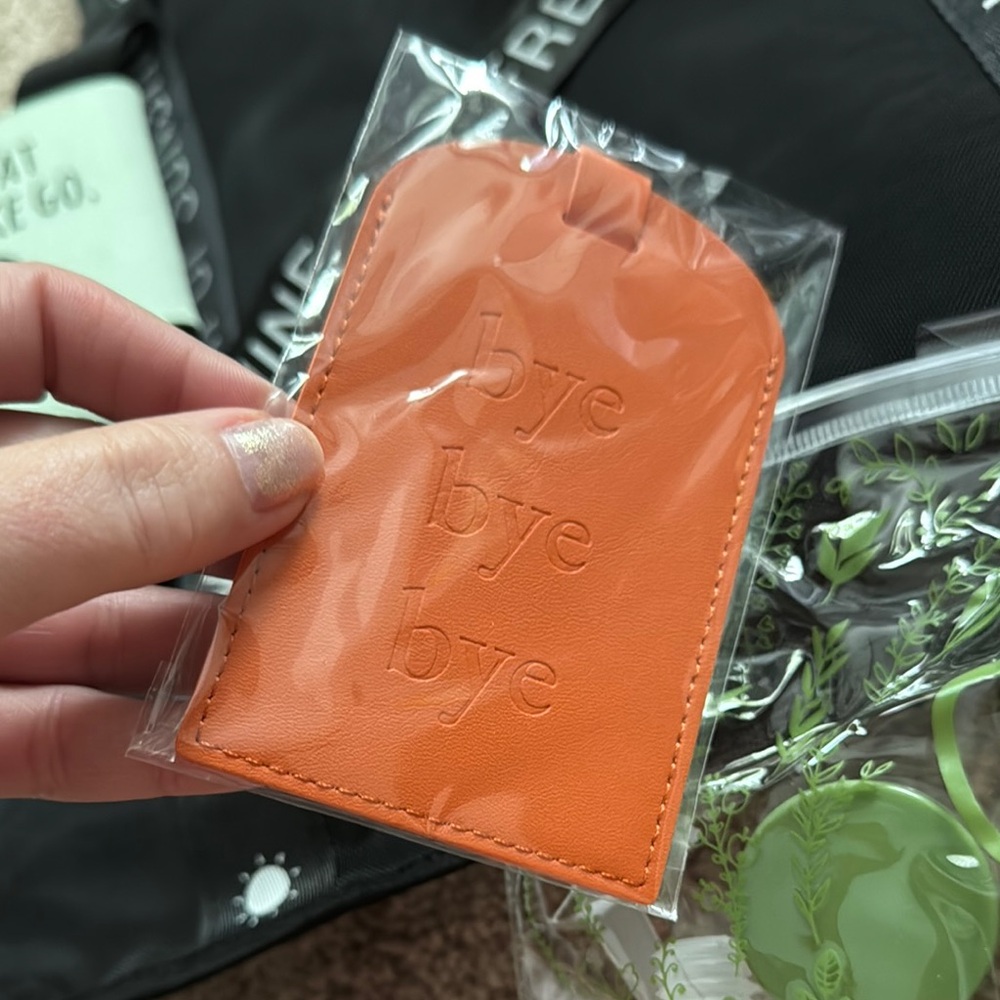 Adulting Travel kit! - Picture 6 of 16